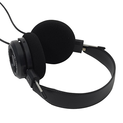 Grado-SR60e-Headphones-earcups