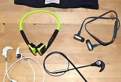 Earphones-Vs.-Earbuds---Which-One-To-Choose